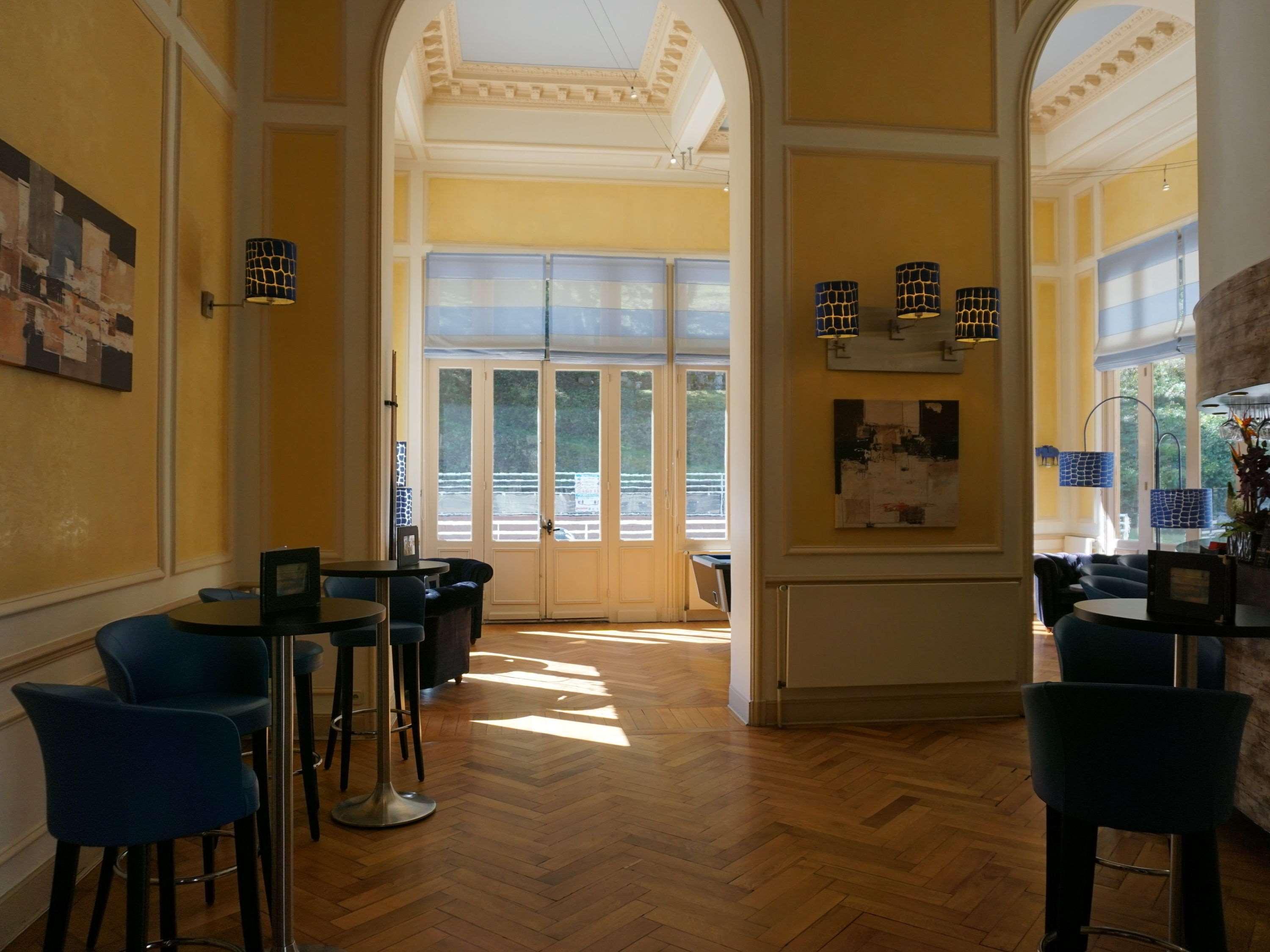 Hotel Mercure Saint-Nectaire Spa & Bien-Etre Bagian luar foto