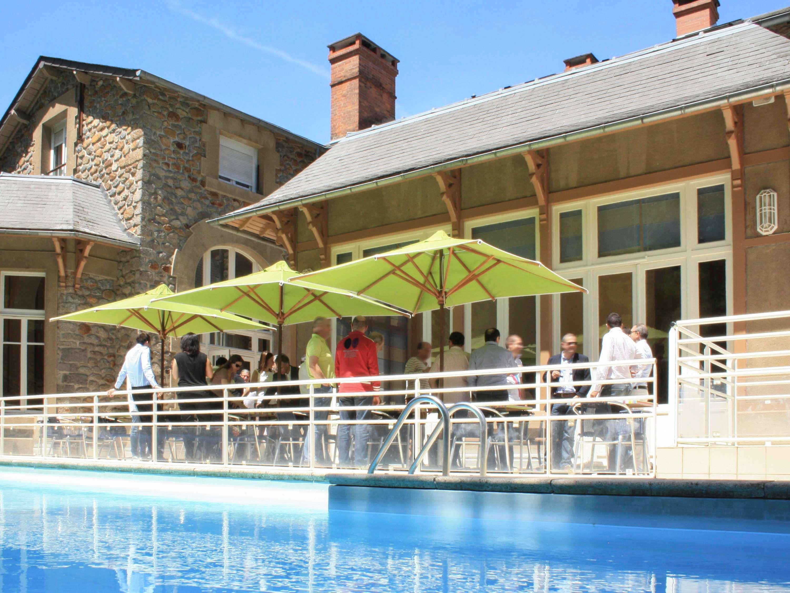 Hotel Mercure Saint-Nectaire Spa & Bien-Etre Bagian luar foto