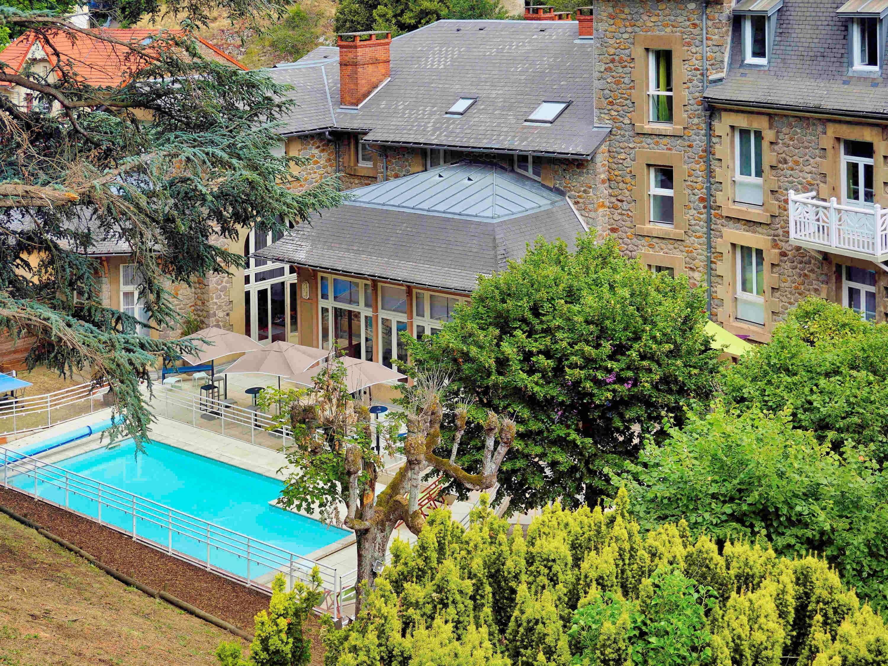 Hotel Mercure Saint-Nectaire Spa & Bien-Etre Bagian luar foto