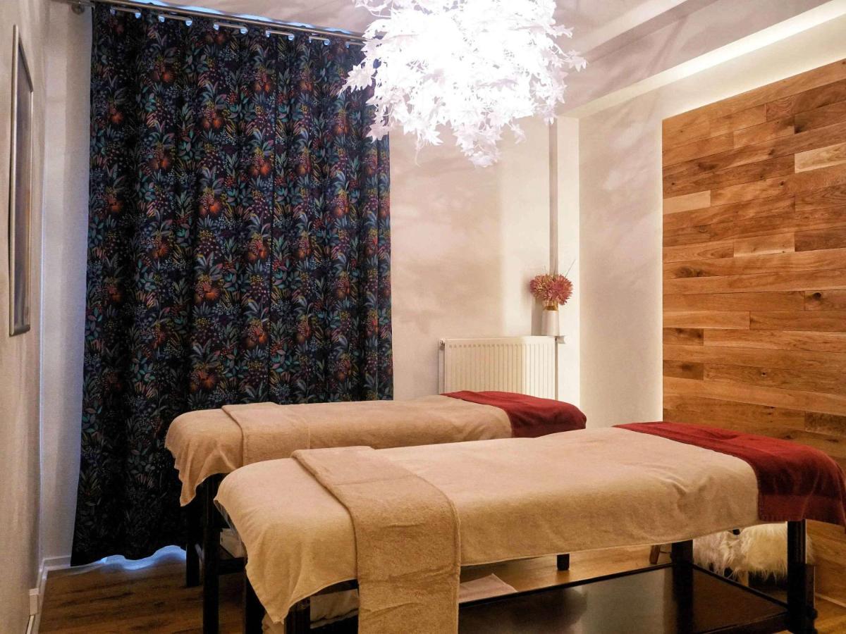 Hotel Mercure Saint-Nectaire Spa & Bien-Etre Bagian luar foto